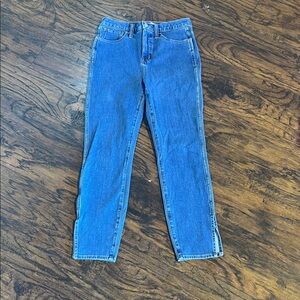 Madewell 11” Roadtripper ankle slit jeans size 27
